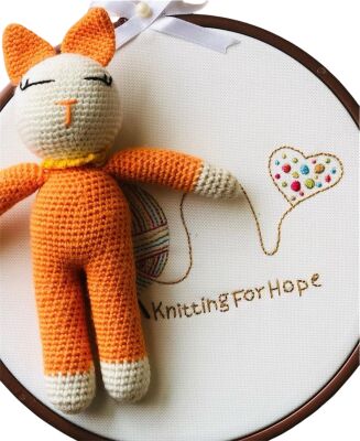 Amigurumi Örgü Turuncu Kıyafetli Tavşan Oyuncak - 1