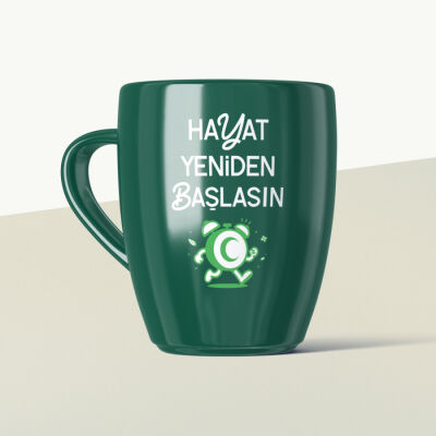 Hayat Yeniden Başlasın Çalar Saat Mottolu Yeşil Seramik Kupa - 1