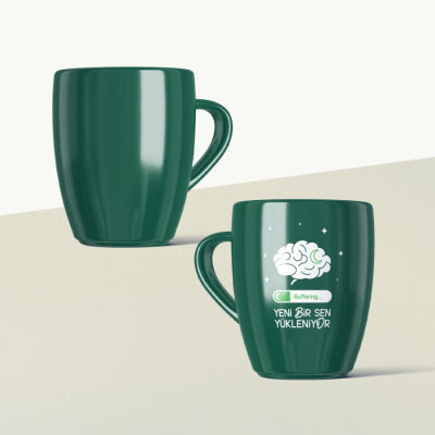 Yeni Bir Sen Yükleniyor Mottolu Yeşil Seramik Kupa - 2